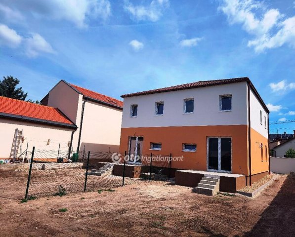 Eladó ikerház, Budapesten, XXII. kerületben 139.9 M Ft