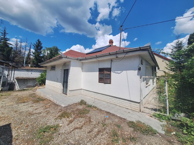 Eladó ipari ingatlan, Budapesten, XXII. kerületben 94.5 M Ft