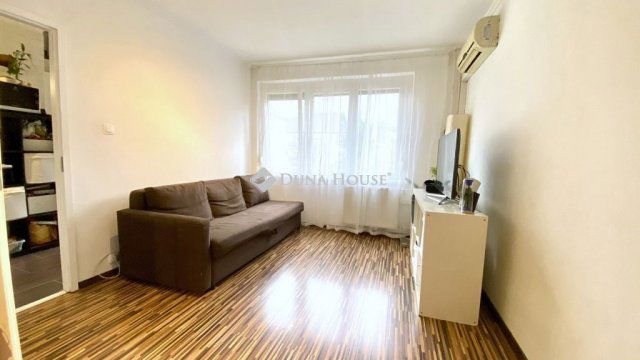 Eladó panellakás, III. kerületben, Gyógyszergyár utcában