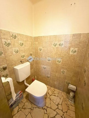 Eladó családi ház, Kistarcsán 131 M Ft, 5 szobás