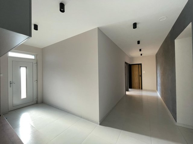 Eladó családi ház, Röszkén, Rákóczi Ferenc utcában 89.99 M Ft