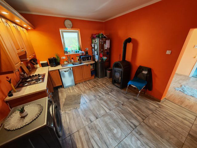 Eladó családi ház, Szenyéren 18.5 M Ft, 3 szobás