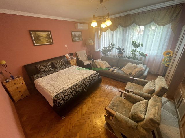 Eladó családi ház, Nyíregyházán 65 M Ft, 5 szobás