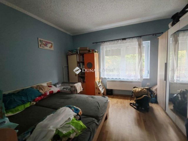 Eladó családi ház, Szabadszálláson 32.8 M Ft, 3 szobás