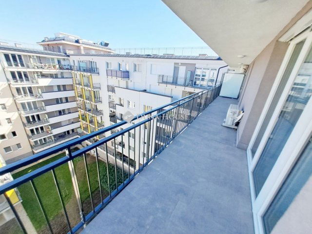 Eladó téglalakás, Budapesten, XIII. kerületben, Szabolcs utcában