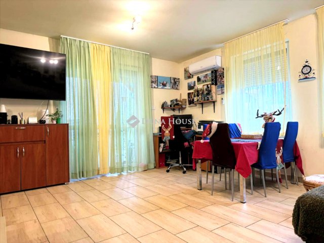 Eladó ikerház, Szigetszentmiklóson 140 M Ft, 5 szobás