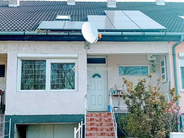 Eladó téglalakás, Nagyszentjánoson 74.9 M Ft, 4 szobás