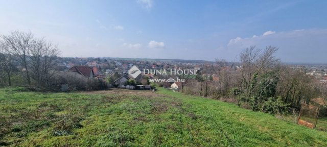Eladó telek, Pécelen 51 M Ft / költözzbe.hu