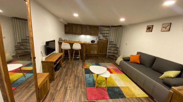 Kiadó téglalakás, albérlet, VI. kerületben, Király utcában