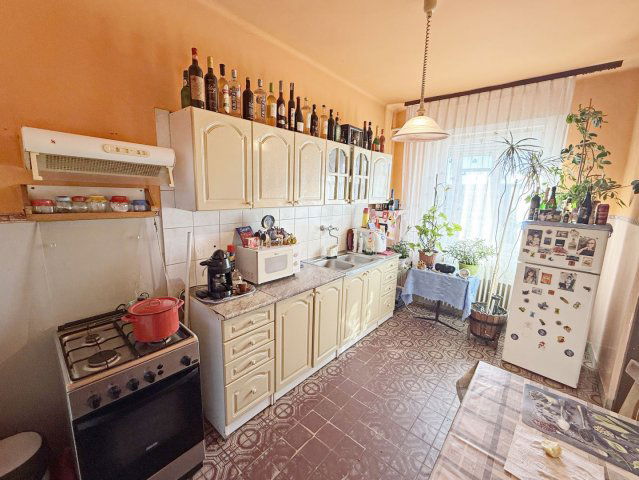 Eladó családi ház, Hajdúsámsonon 63.9 M Ft, 3 szobás