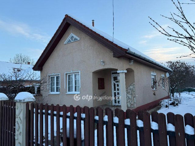 Eladó családi ház, Nyíregyházán 69 M Ft, 2 szobás