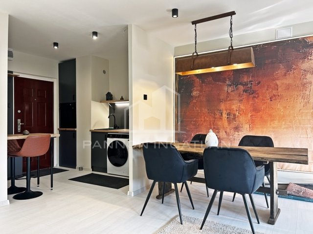 Kiadó panellakás, albérlet, Veszprémben 199 E Ft / hó