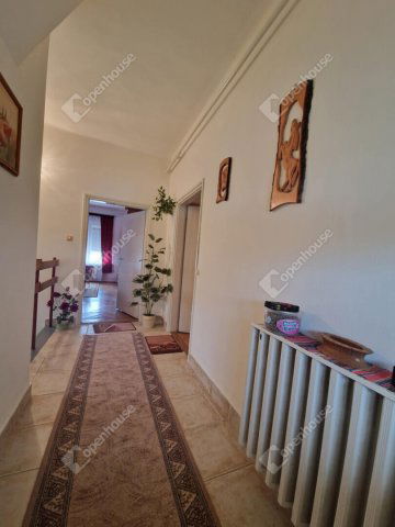 Eladó családi ház, Ácsteszéren 59 M Ft, 5 szobás