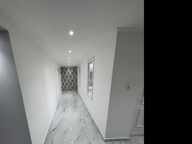 Eladó családi ház, Jászladányon, Sziráki utcában 16.5 M Ft