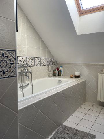 Eladó családi ház, Debrecenben 89 M Ft, 5 szobás