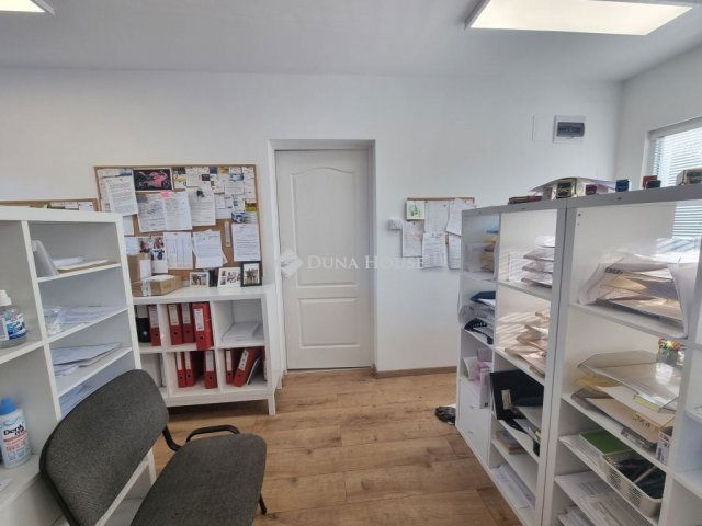 Eladó ipari ingatlan, Gárdonyban 129.9 M Ft / költözzbe.hu