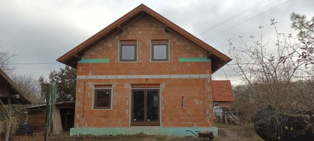 Eladó családi ház, Szegeden 67.99 M Ft, 4 szobás