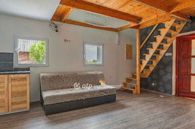 Eladó nyaraló, Sukorón 47.9 M Ft, 1+1 szobás