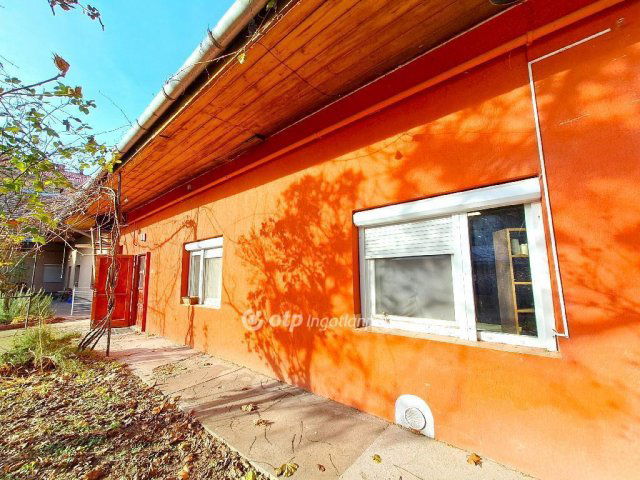 Eladó téglalakás, Kecskeméten 44.95 M Ft, 2 szobás