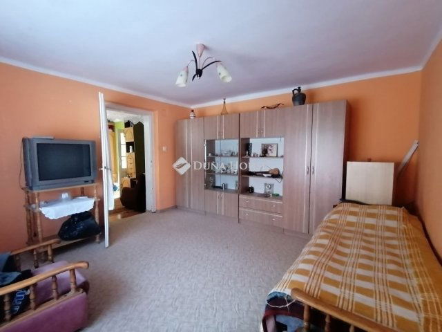 Eladó családi ház, Kökényen 52.8 M Ft, 3 szobás