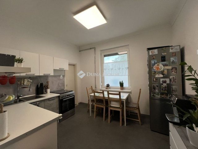 Eladó ikerház, Halásztelken 77.99 M Ft, 3 szobás