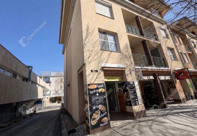 Eladó üzlethelyiség, Hévízen 23.8 M Ft / költözzbe.hu