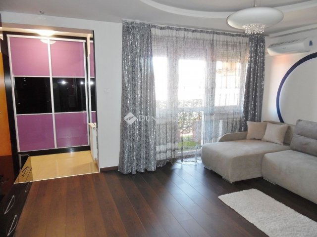 Kiadó téglalakás, albérlet, Debrecenben 260 E Ft / hó, 2 szobás