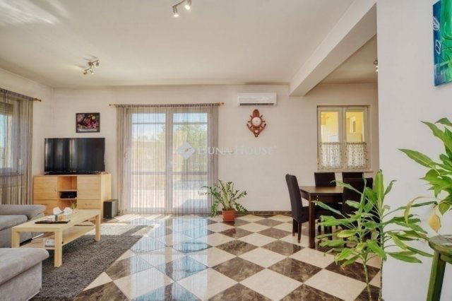 Eladó családi ház, Gyálon 132.9 M Ft, 4 szobás