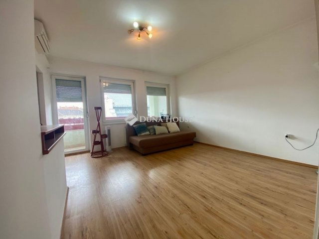 Eladó téglalakás, Budapesten, XX. kerületben 62.9 M Ft, 2 szobás