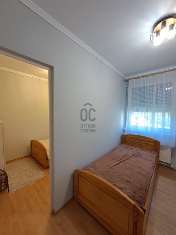 Kiadó panellakás, albérlet, Debrecenben 260 E Ft / hó, 3 szobás