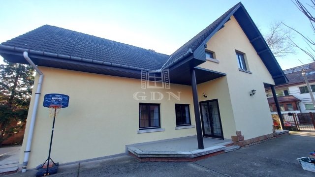 Eladó családi ház, Budapesten, XVI. kerületben 199.5 M Ft