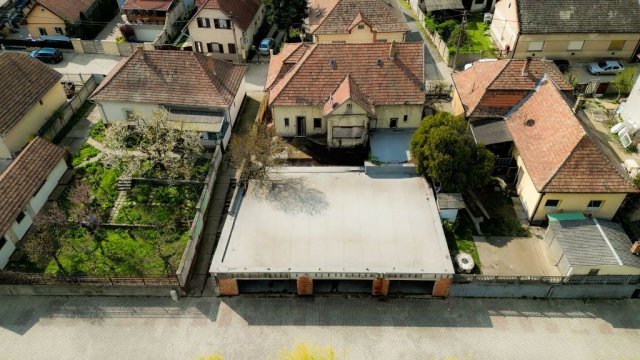 Eladó családi ház, Ráckevén 149 M Ft, 5 szobás