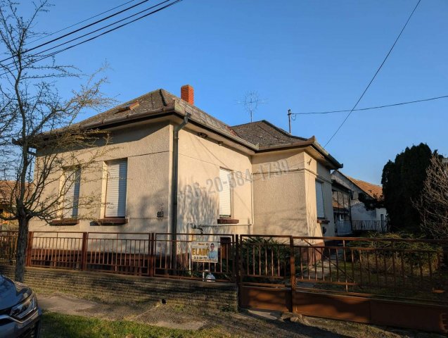 Eladó családi ház, Zalaváron 19.8 M Ft, 3 szobás