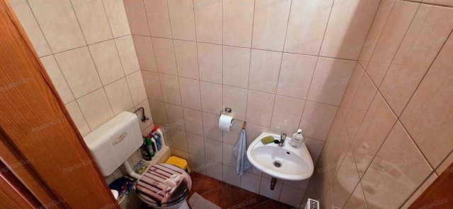 Eladó családi ház, Kecskeméten 79.9 M Ft, 3 szobás