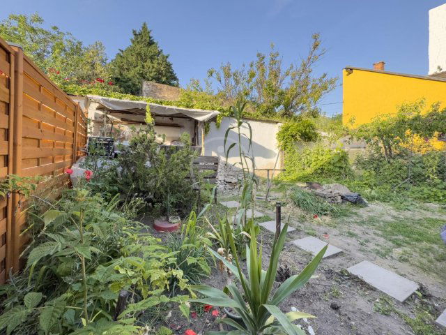 Eladó téglalakás, Budapesten, X. kerületben 35.9 M Ft, 1 szobás