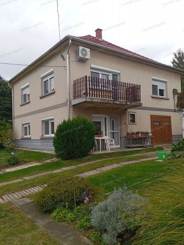 Eladó családi ház, Ajkán, Szilvágyi Károly utcában 64.5 M Ft