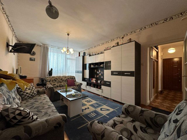 Eladó téglalakás, Kazincbarcikán 23.99 M Ft, 2 szobás