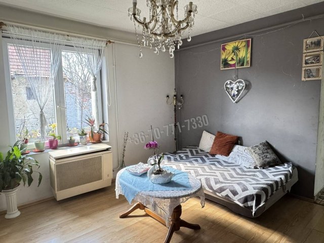 Eladó családi ház, Egerszalókon 32 M Ft, 1+1 szobás