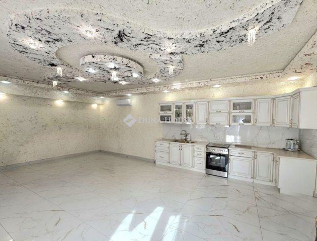 Eladó családi ház, Veresegyházon 116 M Ft, 3 szobás