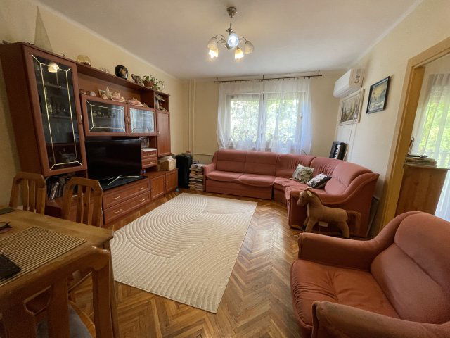 Eladó téglalakás, Balatonfűzfőn 47 M Ft, 2+2 szobás