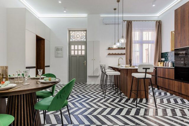 Eladó téglalakás, Budapesten, VI. kerületben, Dessewffy utcában