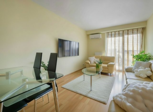 Eladó téglalakás, Budapesten, VIII. kerületben 72 M Ft, 2 szobás