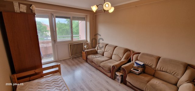 Eladó panellakás, Dorogon 54 M Ft, 2 szobás