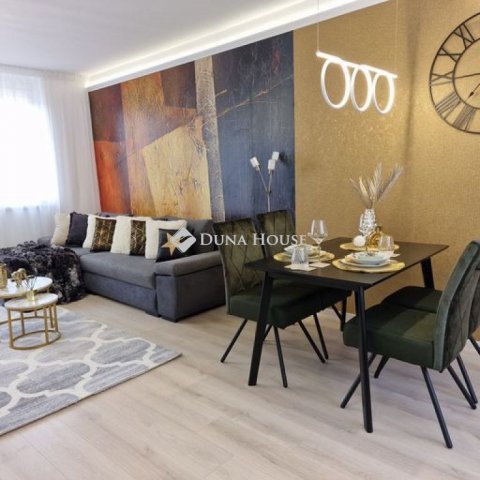 Kiadó téglalakás, albérlet, Debrecenben 395 E Ft / hó, 3 szobás