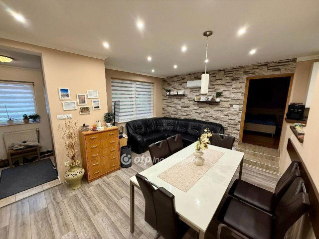 Eladó családi ház, Sajószögeden 63.9 M Ft, 3 szobás