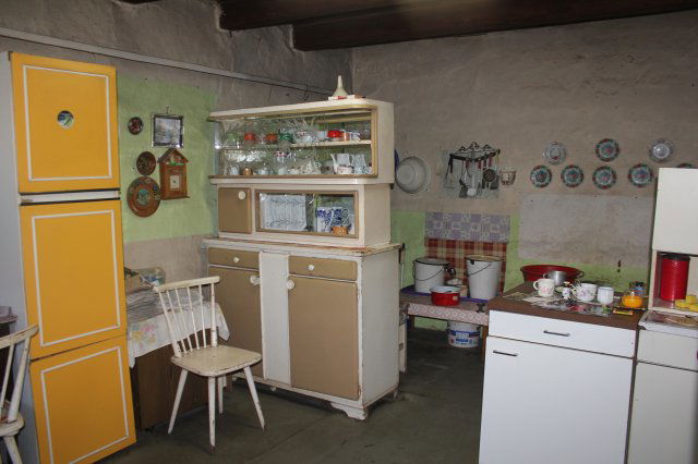 Eladó családi ház, Rábatamásin 7.999 M Ft, 2 szobás