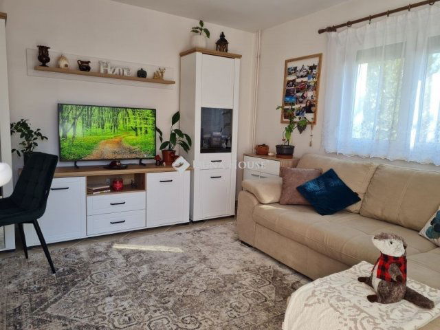 Eladó családi ház, Törökbálinton 85 M Ft, 1+2 szobás