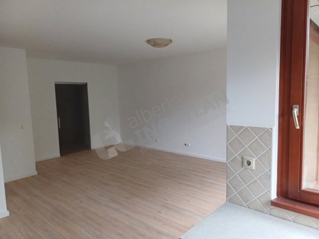 Kiadó téglalakás, albérlet, XIII. kerületben, Kárpát utcában