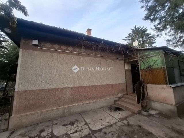 Eladó családi ház, Gyálon 52.5 M Ft, 2 szobás