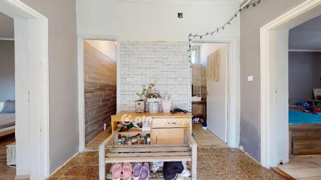 Eladó családi ház, Mezőkövesden 29.9 M Ft, 1 szobás